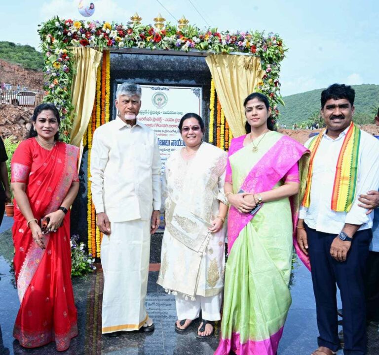 ఉత్తరాంధ్రకు గోదావరి జలహారతి.